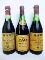 Lote 168 - 12 garrafas de Vinho Tinto, sendo 4 garrafas de Dão Messias garrafeira de 1985, 5 garrafas de Dão Meia Encosta garrafeira de 1985 e 3 garrafas de 1983, Nota: garrafas provenientes de uma garrafeira particular onde estavam armazenadas com todas 