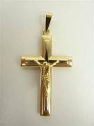 Lote 733 - Crucifixo de ouro bicolor, com 2,9gr e 36mm de altura
