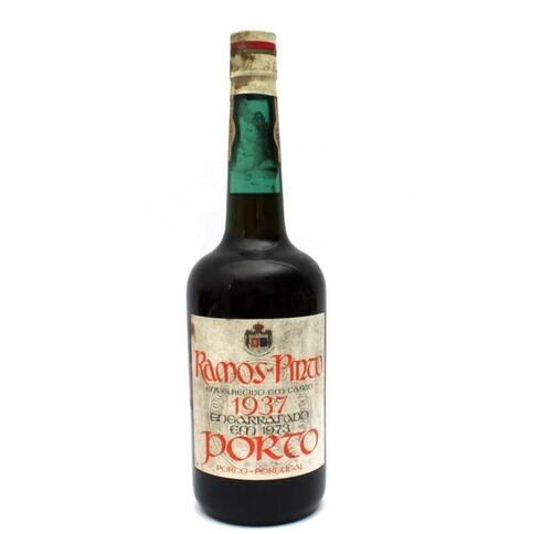 Lote 47 - Garrafa de Vinho do Porto Ramos Pinto, colheita de 1937 e engarrafado em 1973, envelhecido em casco. À venda por 190 € em http://www.garrafeiranacional.com/1937-ramos-pinto-colheita-porto.html