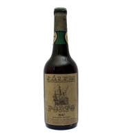 Lote 55 - Garrafa de Vinho do Porto Calém, colheita de 1947, envelhecido em casco. Garrafa da colheita de 1948 à venda por € 399 em http://www.garrafeiranacional.com/1948-calem-colheita-porto.html