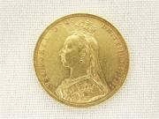 Lote 1018 - Libra de ouro, Victoria de 1892, em bc+