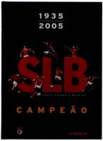 Lote 11 - SLB Sport Lisboa e Benfica, Campeão sua história entre 1968 a 1977, com cerca de 100 pág. Editado em 2005 pela editora QuidNovi. Capa rigida.