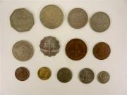 Lote 1490138 - Colecção de 13 moedas de Singapore e outras, BC
