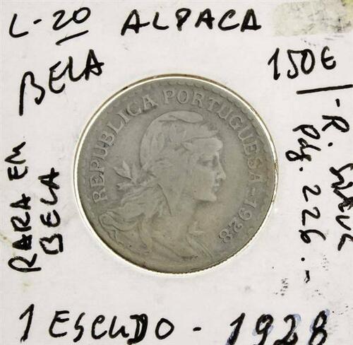 Lote 979 - Moeda de ALPACA de 1 ESCUDO- 1928- em BELA, que é rara, com um valor de catálogo de cerca de 150 euros - R. Silva - pag. 226.