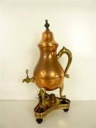 Lote 1560167 - Samovar de metal acobreado, com 40 cm de altura (com falhas e defeitos)