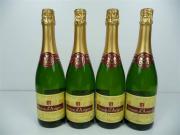 Lote 1550451 - Lote de 4 garrafas de Esp. Baron D´Arignac Brut, região França. Este Lote tem um P.V.P. aproximado de 80€
