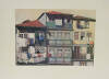 Lote 61 - Ilustração sobre papel de Thomas de Mello/Tom, assinada e numerada 159/200, datada de 1989, motivo "Casa da Ribeira do Porto", sem moldura. Dimensão: 53x38 cm, total 68x48 cm. Picos de acidez, ligeira deformação no suporte.