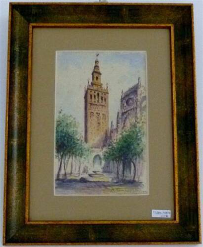 Lote 988 - Manuel Tavares Júnior (ORIGINAL), aguarela s/papel, motivo "Sevilha - Torre La Giralda", assinada, datada de 1957, com 20x13cm. NOTA: linda e decorativa aguarela do mestre Manuel Tavares Junior.