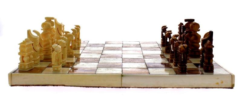Conjunto Peças e Tabuleiro de Xadrez com gaveta 43×43 Linheiro e Marfim –  Jadoube