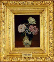 Lote 5103 - José Júlio Sousa Pinto (1856-1939), original, óleo sobre madeira, Natureza morta com jarra de flores, assinado. Moldura dourada. Dim: 27x21 cm (pintura) e 48,5x42,5 cm (moldura). Óleos destas dimensões são vendidos por valores que chegam aos €