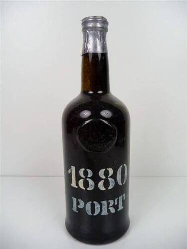 Lote 1600238 - Garrafa de vinho do Porto 1880, engarrafado pelos exportadores - António José da Silva & Cº Lda, proprietário da Quinta do Noval - Alto Douro