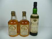 Lote 1600410 - Lote de 3 garrafas de Whisky, 2 garrafas de Signatory Vintage de 1964 e garrafa de Usquaebach - reserve