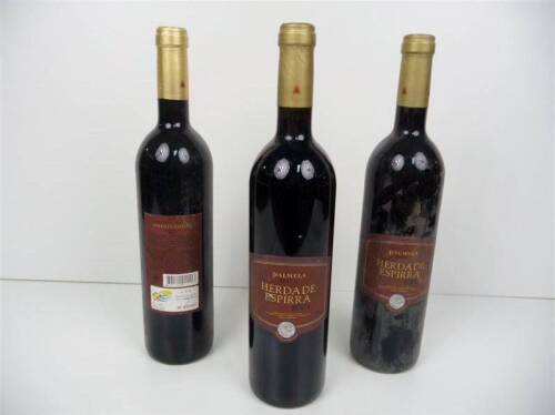 Lote 1600436 - Lote de 3 garrafas de Vinho Tinto, Herdade Espirra - Palmela 2001, Nota: garrafas provenientes de uma garrafeira particular onde estavam armazenadas com todas as condições necessárias ao seu perfeito acondicionamento