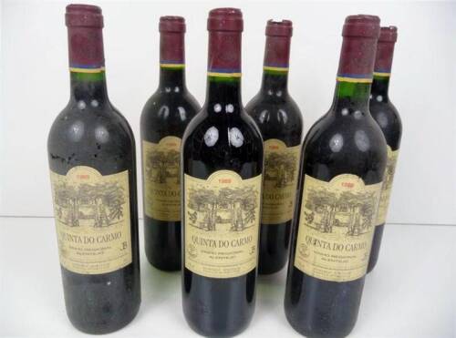 Lote 1600563 - Lote de 6 garrafas de Vinho Tinto, Quinta do Carmo - Alentejo 1989, Nota: garrafas provenientes de uma garrafeira particular onde estavam armazenadas com todas as condições necessárias ao seu perfeito acondicionamento