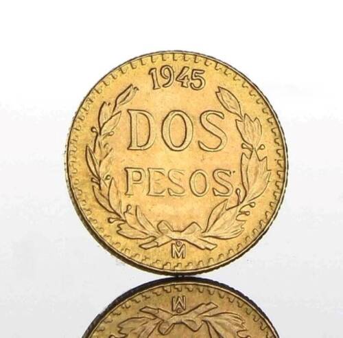 Lote 27 - Moeda de Ouro- Dois Pesos dos Estados Unidos do México de 1945. Peso: 1.66 g. Notas: moeda idêntica à venda por € 84 em http://www.ebay.com/itm/BU-1945-Mexico-Gold-Dos-Pesos-Mexican-Gold-2-Peso-Coin-/221851641871