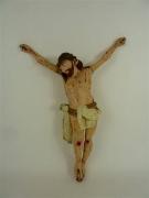 Lote 587 - Imagem de Cristo Crucificado talhado em madeira, policromado, com 35x25 cm, antigo (com falhas e defeitos)