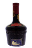 Lote 1403 - Garrafa de Licor, Fradetine, Monastique Superfine, Extinta FÀbrica Ancora, (375ml). Nota: Garrafa idêntica de 375ml, à venda em site da especialidade € 30 - http://www.garrafeiranacional.com/fradetine-monastique-fabrica-ancora-375cl.html , com - 2