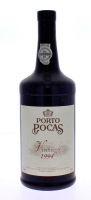 Lote 1404 - Garrafa de Vinho do Porto, Poças, Colheita 1994, Vintage, Manuel D. Poças Júnior, (750ml-20%vol). Nota: À venda em site da especialidade € 75 - http://www.lusawines.com/vinhos/270 