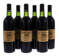 Lote 1423 - Seis garrafas de Vinho Tinto, Borlido, Garrafeira, Colheita 1990, Bairrada-Doc, Caves Borlido, Sangalhos, (750ml-12%vol). Nota: Estagiado em madeira, rótulos cortiça.       