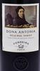 Lote 1432 - Garrafa de Vinho do Porto, Dona Antonia, Reserva Tawny, A. A Ferreira, Produzido e Engarrafado por Sogrape, (750ml - 20%vol). Nota: À venda em site da especialidade € 18,40 - http://www.ebay.de/itm/like/252175046059, com caixa.. - 3