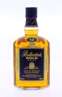 Lote 1453 - Garrafa de whisky Ballantine´s Gold Seal 12 anos, Special Reserve (700ml-40% vol.) Nota: com lata original