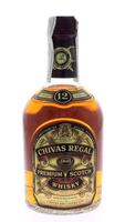 Lote 1738 - Garrafa de Whisky, Chivas Regal, 12 anos, Premium, Blended Scotch, Chivas Brothers, Escócia, (700ml-40%vol) Nota: garrafa idêntica a esta foi vendida por € 20,70 em www.oportunityleiloes.com