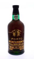 Lote 1773 - Garrafa de Vinho do Porto Real Companhia Velha Desintervenção, tinto aloirado doce, (750ml-20%vol.) À venda em site da especialidade € 35 em http://www.wine.batuca.pt/vinho-do-porto.html