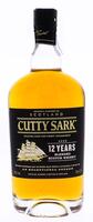 Lote 1792 - Garrafa de Whisky, Cutty Sark, 12 anos, Blended Scotch Whisky, Edrington Distillers Ltd. Glasgow, Imp. Sogrape, ( 700ml - 40%vol). Nota: À venda em site da especialidade € 20,45 - http://www.garrafeiranacional.com/cutty-sark-12-anos.html. Em 