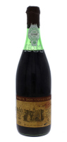 Lote 1830 - Garrafa de Vinho Tinto, Porta dos Cavaleiros, Reserva Seleccionada, Colheita 1982, Dão-Região Demarcada, Caves S. João, (750ml).