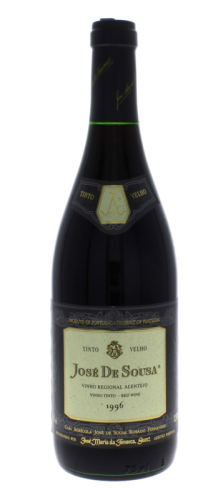 Lote 2156 - Garrafa de Vinho Tinto Velho, José de Sousa, Colheita 1996, Castas; Trincadeira, Aragonez e Bastardo, fermentação em ânforas de barro, Vinho Regional Alentejo, José Maria da Fonseca, (750ml-125%vol).