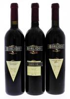 Lote 1719 - Três garrafas de Vinho Tinto, Borlido, Colheita 2000, Vinho Regional Beiras, (750ml-11,5%vol) , Colheita 1999, Douro-Doc, (750ml-12%vol) e Colheita 2002, Vinho Regional Alentejano, (750ml-13%vol).