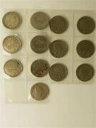 Lote 1620251 - Colecção de moedas de 13 moedas de 1 Escudo de Alpaca datadas de 1927, 1928, 1929, 1945, 1946, 1951,1952, 1957 e 1958, BC/MBC