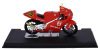 Lote 17 - Miniatura Moto GP Gilera 125 – Manuel Poggiali 2001 – IXO/Altaya, Escala 1:24 – Notas: Em Excelente estado, em embalagem de origem, sem falhas