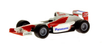 Lote 77 - Miniatura carro de Formula 1, edição especial da Panasonic e Toyota em 2002, com 8 cm de comprimento. Nota: Novo em caixa com mecanismo de fricção.