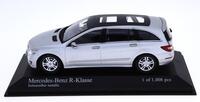 Lote 139 - Miniatura Automóvel Mercedes-Benz R-Klasse (Very Limited Edition) – Minichamps, Escala 1:43 – Notas: Novo, em embalagem de origem, sem falhas