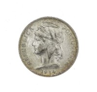 Lote 3132 - Moeda de 50 Centavos, da República Portuguesa, em Prata de 835, de 1914. Peso: 12,5 g.