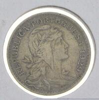 Lote 3145 - Moeda de 50 Centavos, da República Portuguesa, em alpaca, de 1929. Nota: em bela tem um valor de € 140 (Anuário de numismática, moedas e notas 33ª edição).