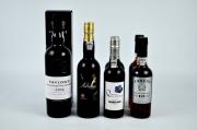 Lote 1690107 - Lote de 6 Garrafas de Vinho do Porto, 2 Garrafas de Quinta das Tecedeiras Vintage de 2003 (garrafas de 0,375Lt); 2 Porto Ferreira Branco 10 Anos (garrafas de 0,375Lt); 1 Adriano Reserva Ramos Pinto e 1 Taylor's LBV de 2004