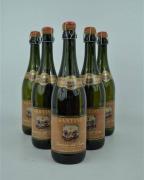 Lote 1690172 - Lote de 6 garrafas, Espumante Lambrusco Santini Branco 0.75 Lt . Proveniência: Distribuidor de Vinhos.