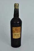 Lote 1740162 - Lote de garrafa de Vinho do Porto 1834 , rótulo danificado, para coleccionador, Nota: apresenta perda