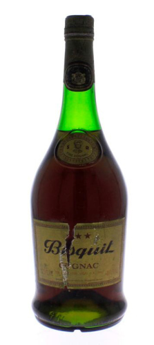 Lote 1025 - COGNAC BISQUIT - Garrafa de Cognac, Bisquit Dubouche Trés Estrelas, Rouillac - Charente- France,(1000ml - 40%vol). Nota: Cognac semelhante, à venda por € 236,99 (£ 199) Conversão ao dia. Rótulo danificado. Consultar https://www.thewhiskyexchan