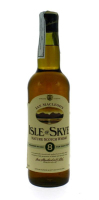 Lote 1401 - WHISKY ISLE OF SKYE - Garrafa de Whisky, Isle of Skye, Ian Macleod´s, 8 Anos, (700ml - 40%vol). Nota: garrafa idêntica à venda por € 31,87 ($ 35,99). Em embalagem de cartão original. Consultar http://www.wineoland.com/sku18017.html