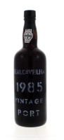 Lote 1505 - PORTO REAL Cª. VELHA – Garrafa de Vinho do Porto, Real Companhia Velha, Colheita 1985, Vintage Port, (750ml-21%vol). Nota: garrafa idêntica à venda por € 58. Em embalagem de cartão original. Consultar http://www.garrafeiranacional.com/1985-rea