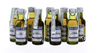 Lote 1704 - RICARD - 9 garrafas miniatura de Anis, Ricard, Apéritif 45 Anise, Pastis de Marseille, Paul Ricard, França (20ml – 45%vol).  