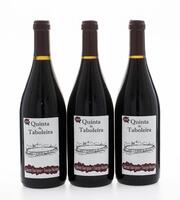 Lote 1797 - QUINTA DA TABOLEIRA 2008 – 3 Garrafas de Vinho Tinto, Colheita 2008, Castas Cabernet Sauvignon e Touriga Nacional , (750ml – 13%vol)