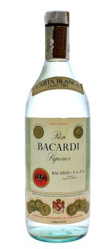 Lote 1832 - RUM BACARDI - Garrafa de Ron, Bacardi Superior, Carta Branca, Espanha, (1000ml - 40%vol). Nota: ligeira perda adequada ao período de engarrafamento