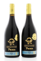 Lote 1907 - PROEZA DÃO - 2 Garrafas de Vinho Tinto, Proeza, Colheita 2012, Dão-Doc, Énologo: Nuno Cancela de Abreu, Soc. Agrícola Boas Quintas, Mortágua, (750ml - 13%vol). Nota: premiadas com Medalha de Ouro, Concours Mondial Bruxelles