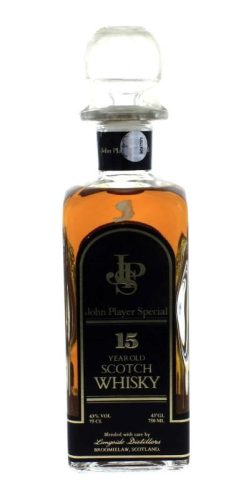 Lote 1980 - WHISKY JOHN PLAYER SPECIAL - Garrafa Decanter de Whisky, John Player Special, 15 Anos, Longside Distillers, Escócia, (750ml – 43%vol). Nota: garrafa idêntica à venda por € 167,53 (£ 139,95) conversão ao dia. Consultar http://www.htfw.com/blend