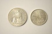 Lote 1820117 - Lote de 2 moedas em Prata, República Portuguesa, moeda de 20$00 Ponte Salazar 1966 e moeda de 20$00 Renovação Financeira 1953, MBC