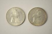 Lote 1820197 - Lote de 2 moedas em Prata, República Portuguesa, moedas de 20$00 Renovação Financeira 1953, MBC